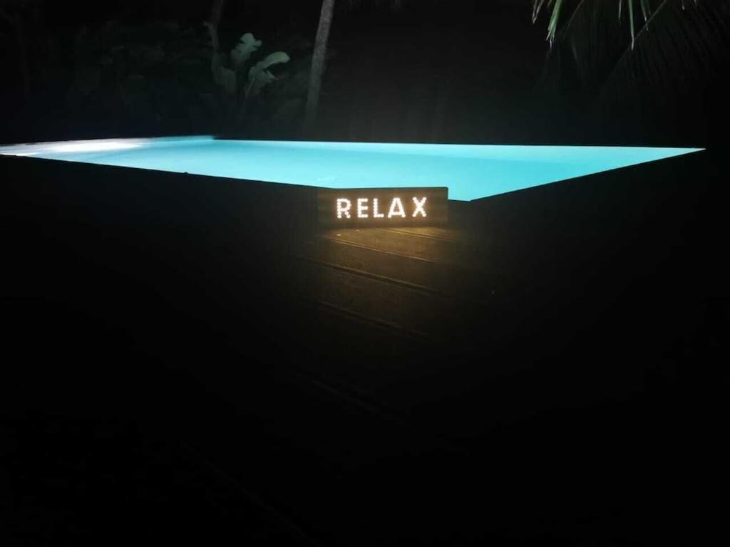 Confortable T1 Le Gosier, Wi-Fi, Piscine Dans Gite Le Gosier  Exteriör bild